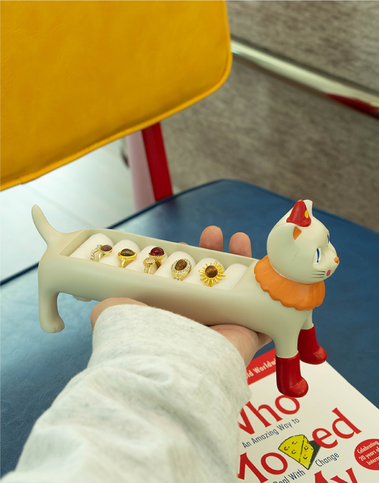 Circus Cat Ring Holder