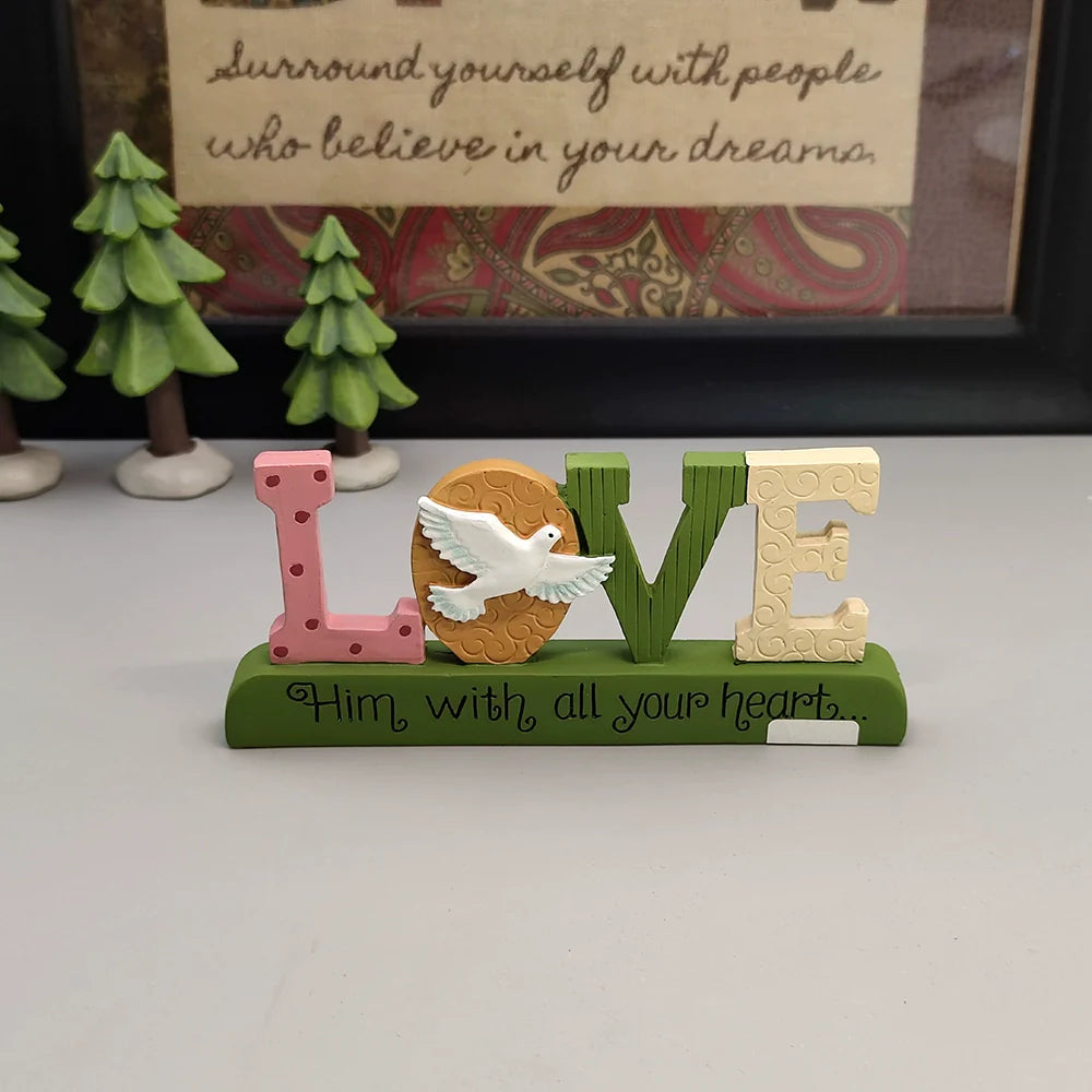 Christian Table Decor – “LOVE / FAITH / HOPE”