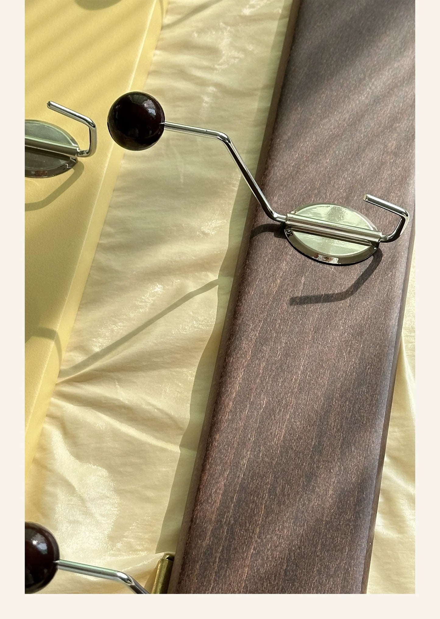 3 Hooks Retro Solid Wood Hook Rack