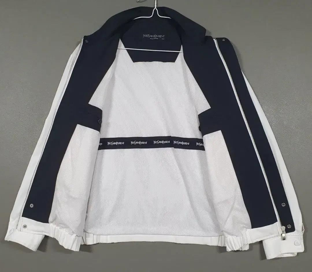 Yves Saint Laurent Vintage White Jacket (M / 95)