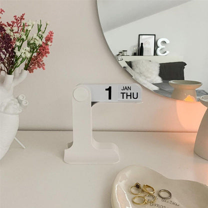 Nordic Retro Flip Desk Calendar