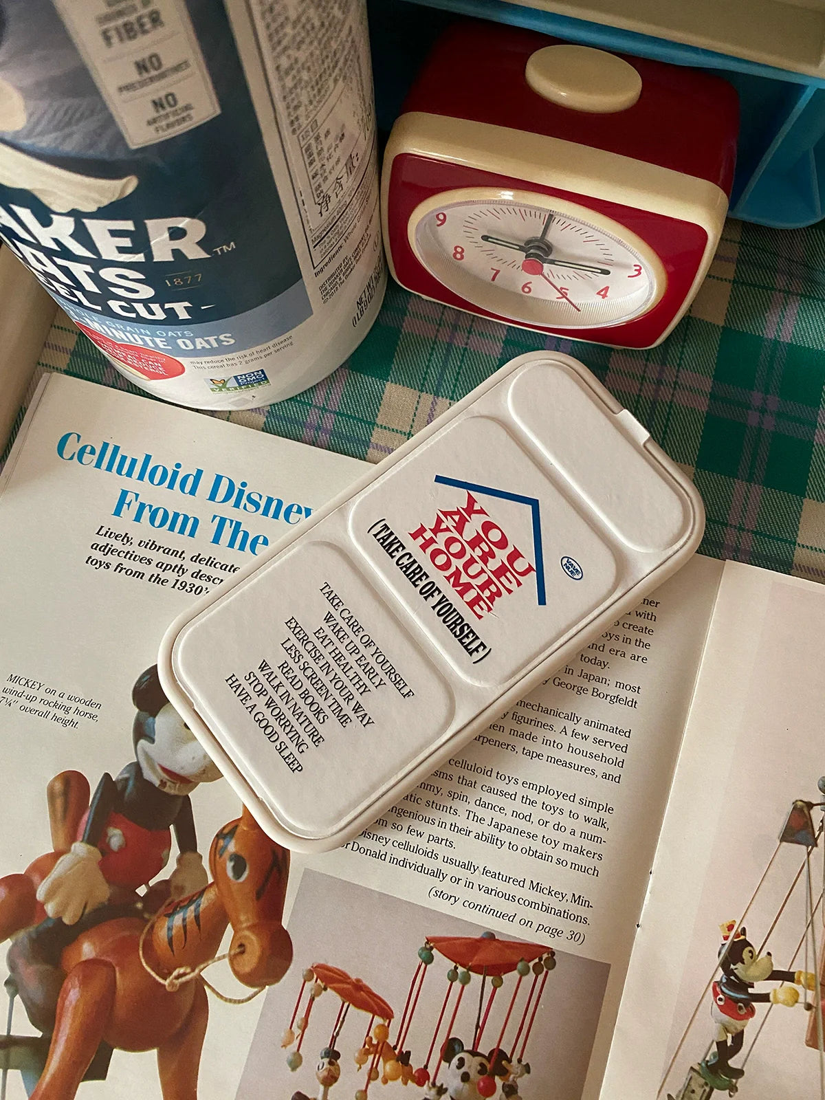 Vintage White Folding Stand iPhone Case