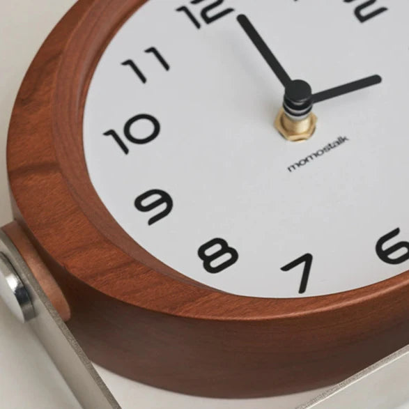 Mo Yu Original design cherry wood clock ornament Creative antique desktop decoration table clock shooting props