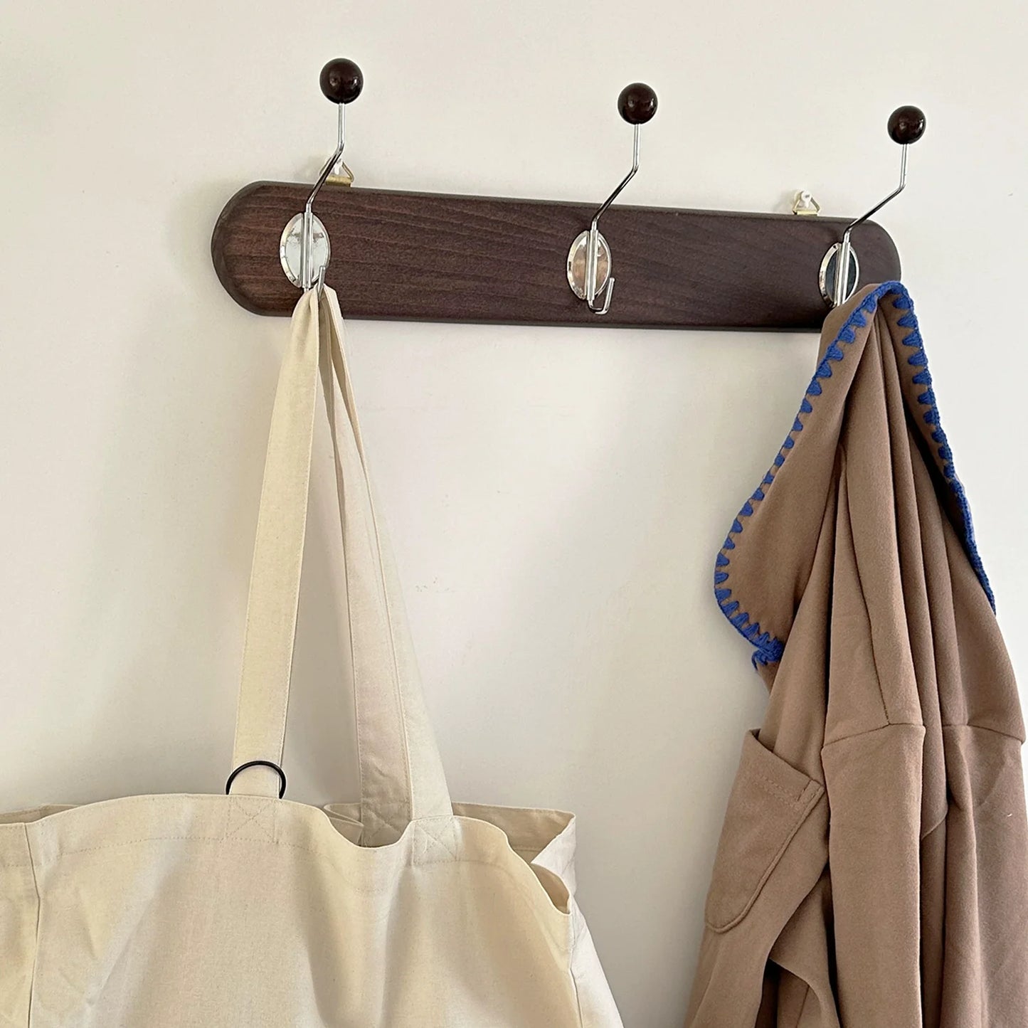 3 Hooks Retro Solid Wood Hook Rack