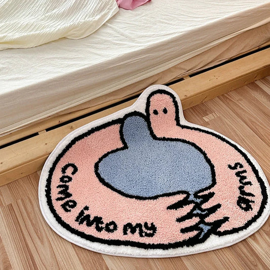 To have light, the "Hug" series warmly heals the bedside blanket in the bedroom, the special-shaped children's blanket in the living room, and the bathroom non-slip mat