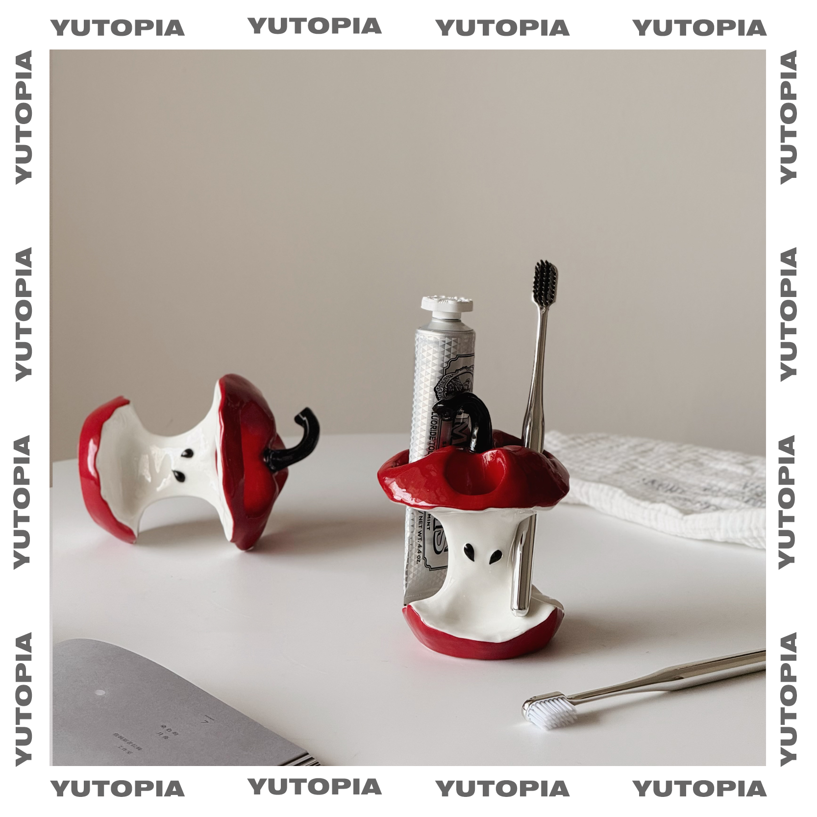 Yu Xuan's niche toothbrush holder, bathroom countertop, high-value apple toothpaste shelf, makeup brush storage ornaments