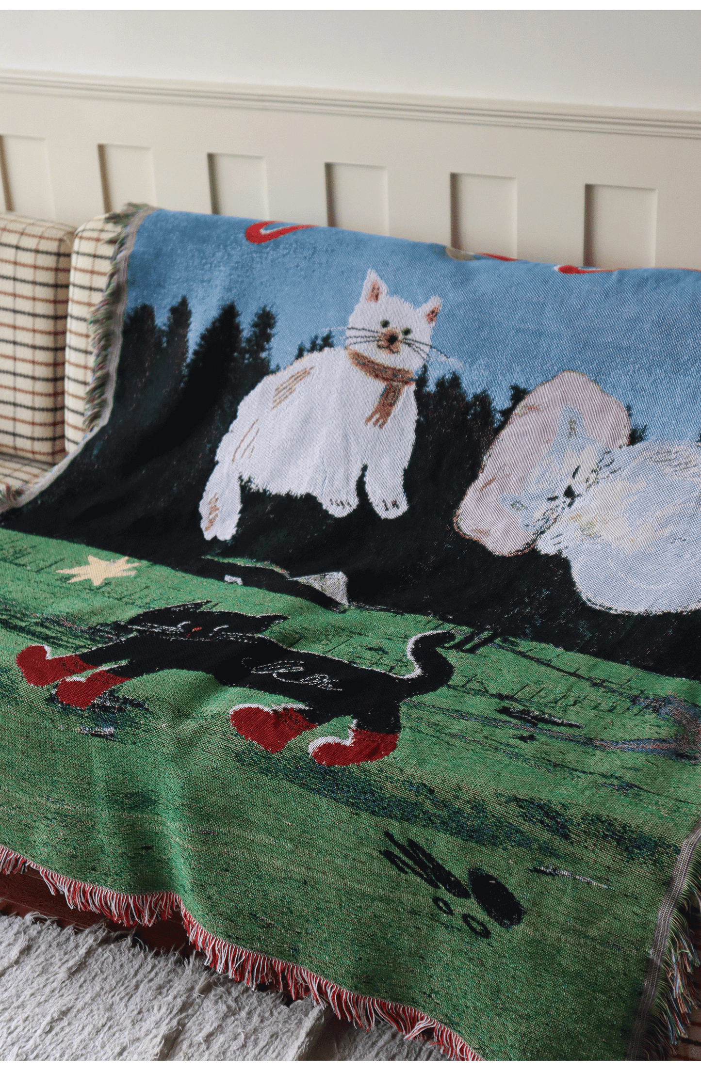 goodfornothing is good for nothing, kitten art tapestry, sofa blanket, knitted blanket, picnic mat, ambiance blanket