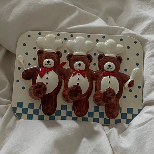 chef_bear_hook_wall_display: Hand-painted resin wall hook rack with 3 chef bears in vintage kitchenwear