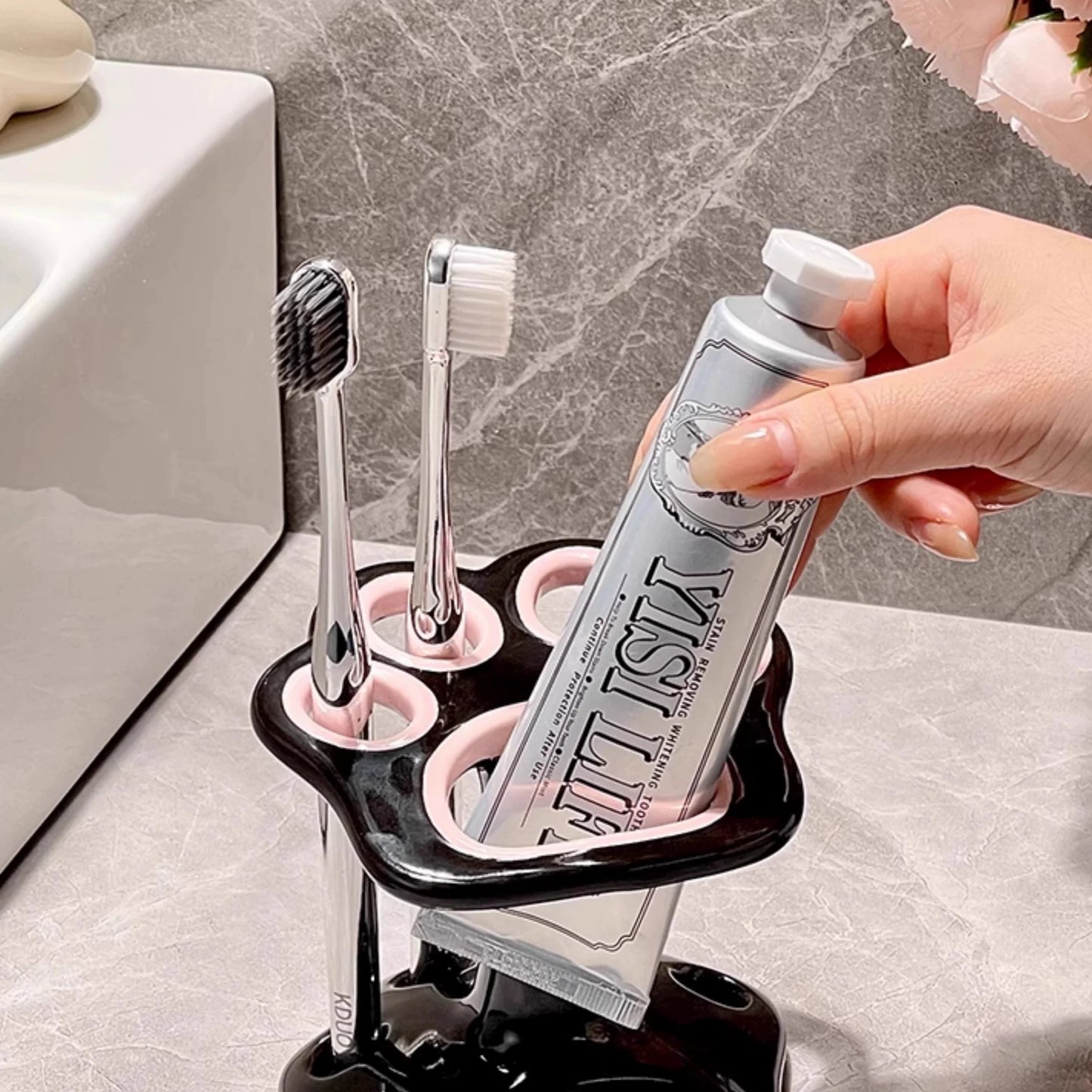 Cat Paw Ceramic Toothbrush Holder