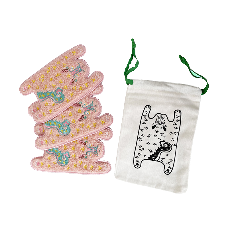 Ruoyu workshop RUOYUSTUDIO original design pink dragon embroidery fabric coaster