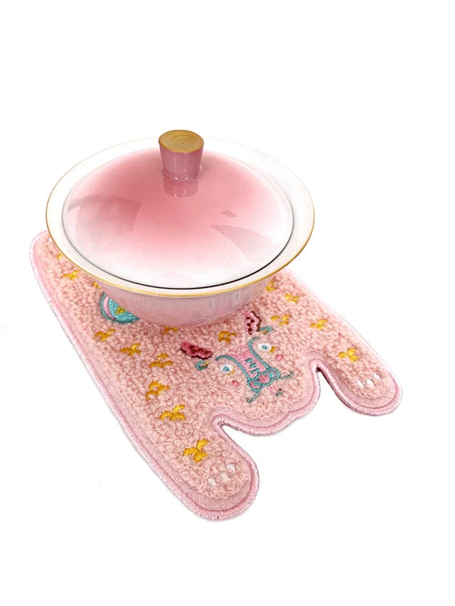 Ruoyu workshop RUOYUSTUDIO original design pink dragon embroidery fabric coaster