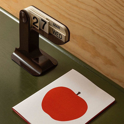 Nordic Retro Flip Desk Calendar