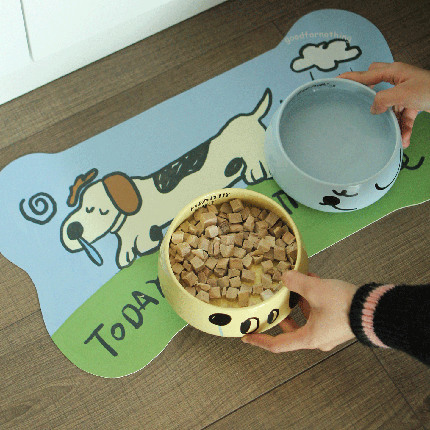 Ceramic Pet Bowl – Anti-Tip Food & Water Dish for Cats & Small Dogs