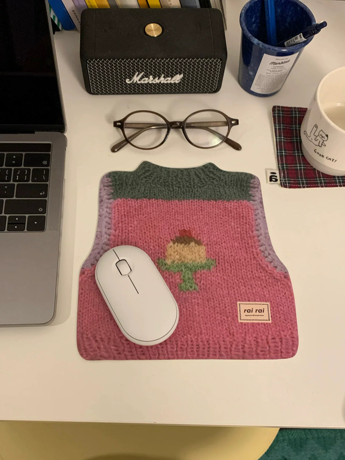 Rairai Original Niche Portable Non-slip Cute Girls Knit Sweater Small Office Desk Pad Mouse Pad