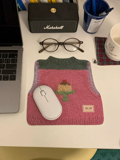 Rairai Original Niche Portable Non-slip Cute Girls Knit Sweater Small Office Desk Pad Mouse Pad
