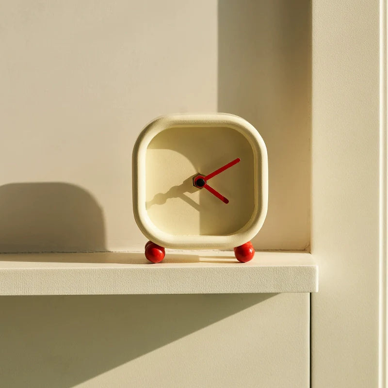 Retro Cream Desk Clock