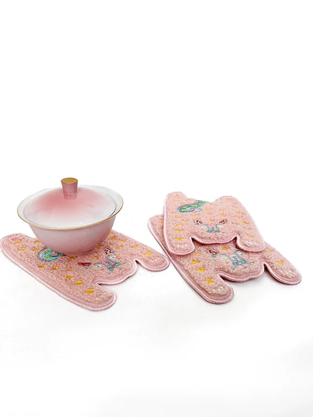 Ruoyu workshop RUOYUSTUDIO original design pink dragon embroidery fabric coaster