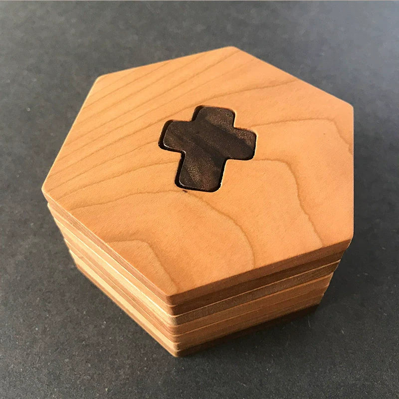 FOCUS Japanese style black walnut + cherry wood mat tea set tea cup holder coffee cross coaster solid wood gift