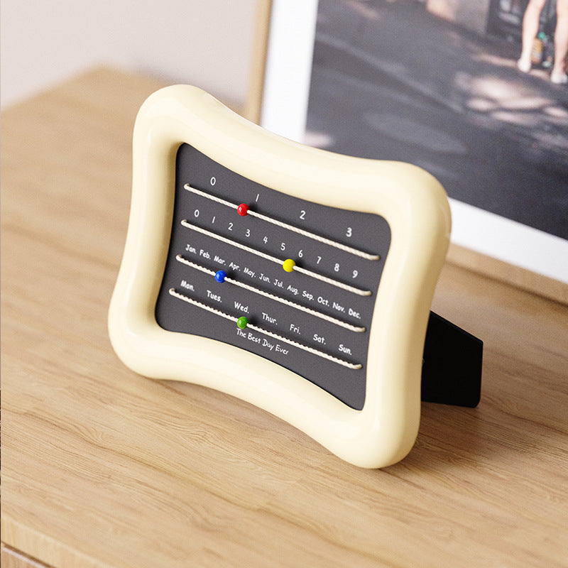 Nordic Retro Perpetual Calendar