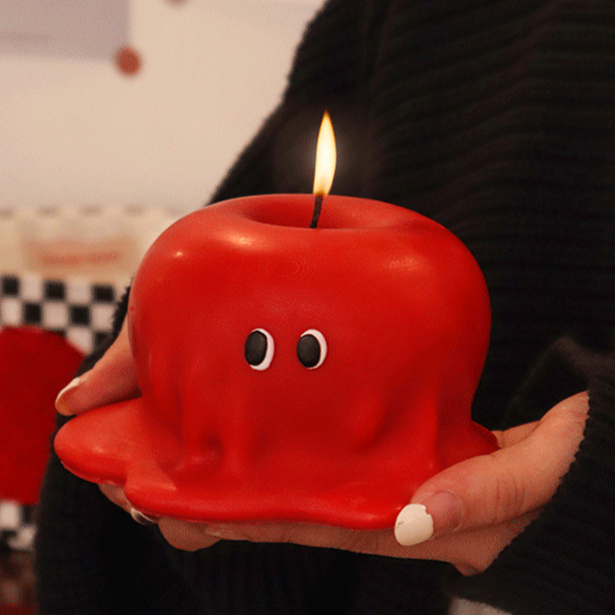 goodfornothing is good for nothing, apple scented candles, birthday gifts, indoor scented Christmas gifts