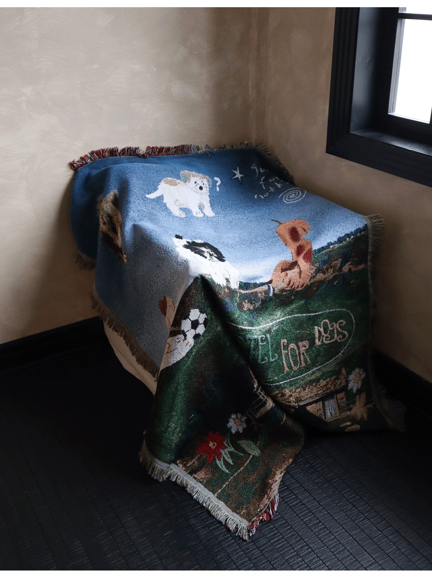 Stray Dog Knitted Blanket – Woven Tapestry Throw Rug