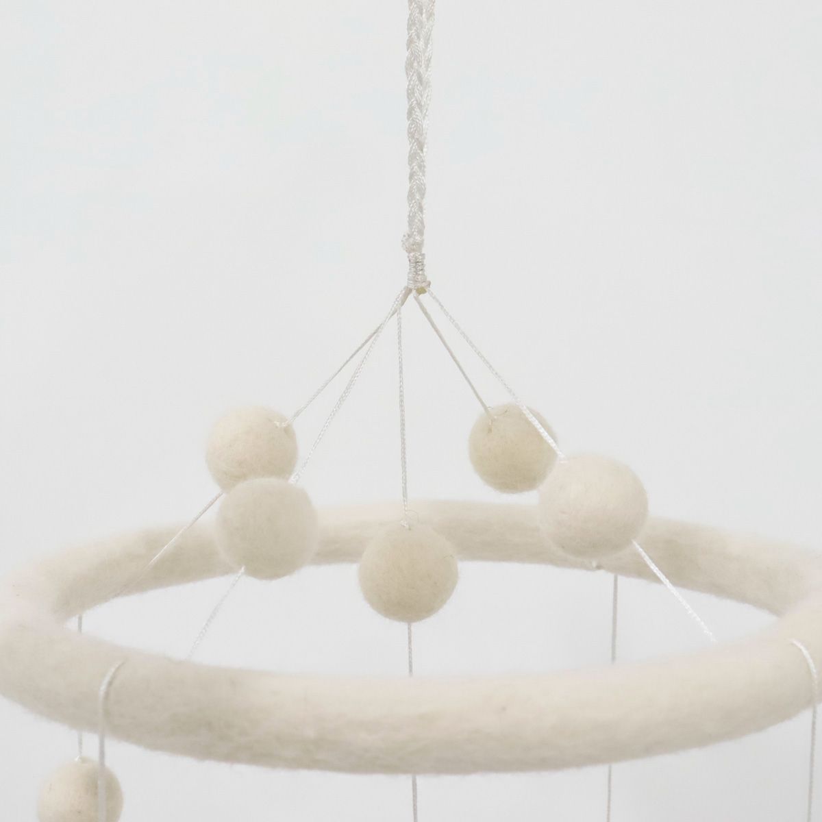 Handmade flying pig baby mobile made of 100% wool, eco-friendly nursery decor