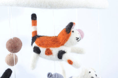 Handmade wool felt baby mobile with 5 cats and 1 mouse – eco-friendly nursery gift