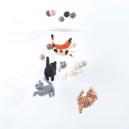 Handmade wool felt baby mobile with 5 cats and 1 mouse – eco-friendly nursery gift